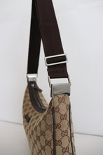 Lade das Bild in den Galerie-Viewer, Gucci saddle zip messenger brown bag
